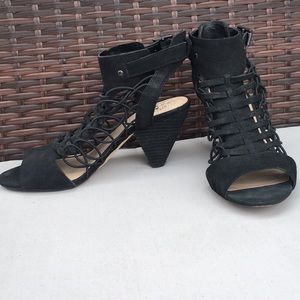 Vince Camuto Evel leather cage heels - Size 8